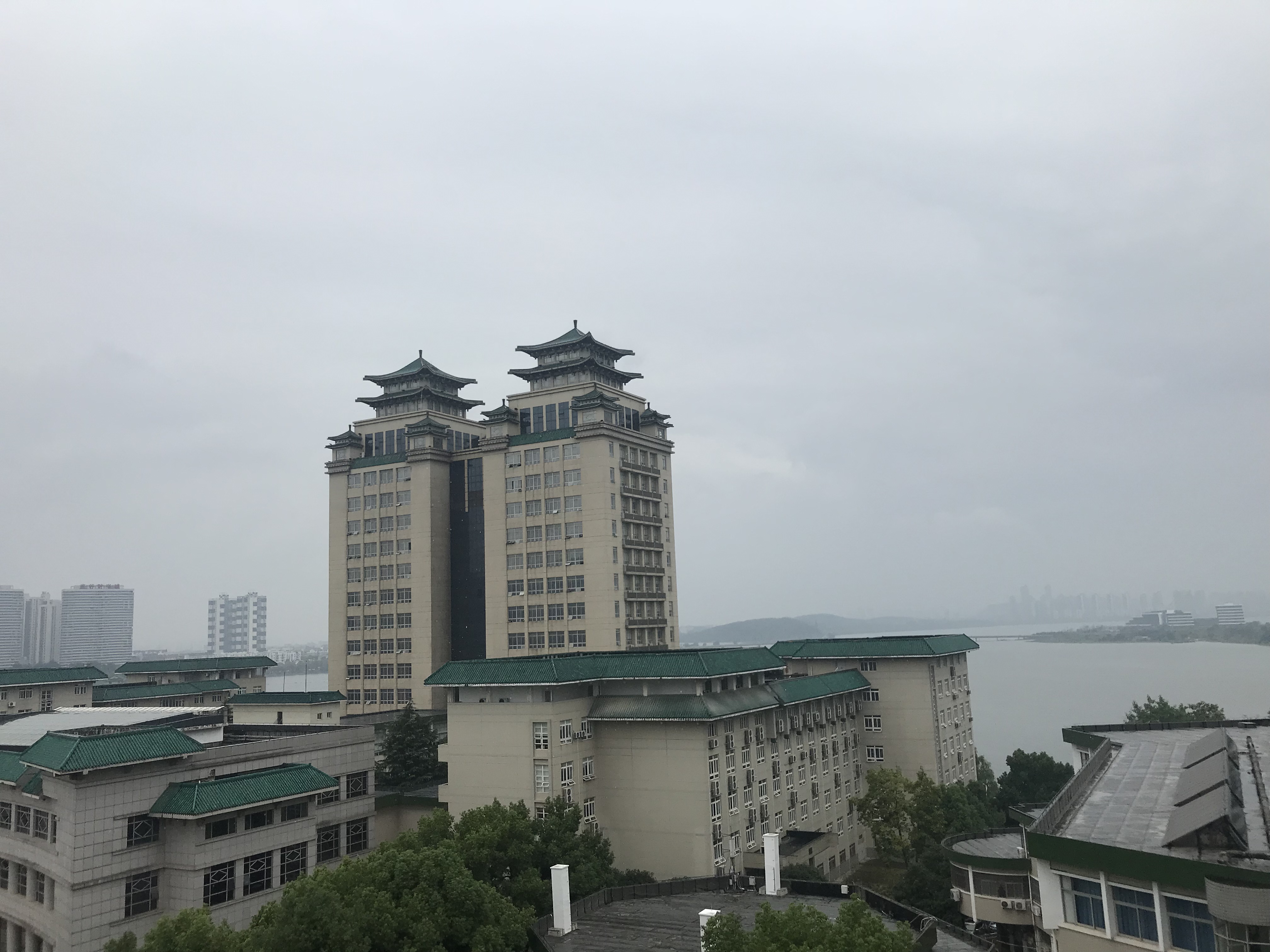 【中南民族大學(xué)】甲醛治理